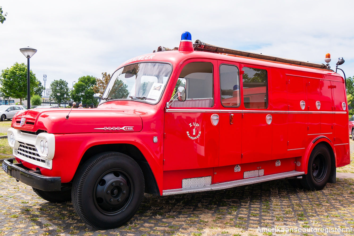 Vrachtwagens Ford F-600 uit 1960